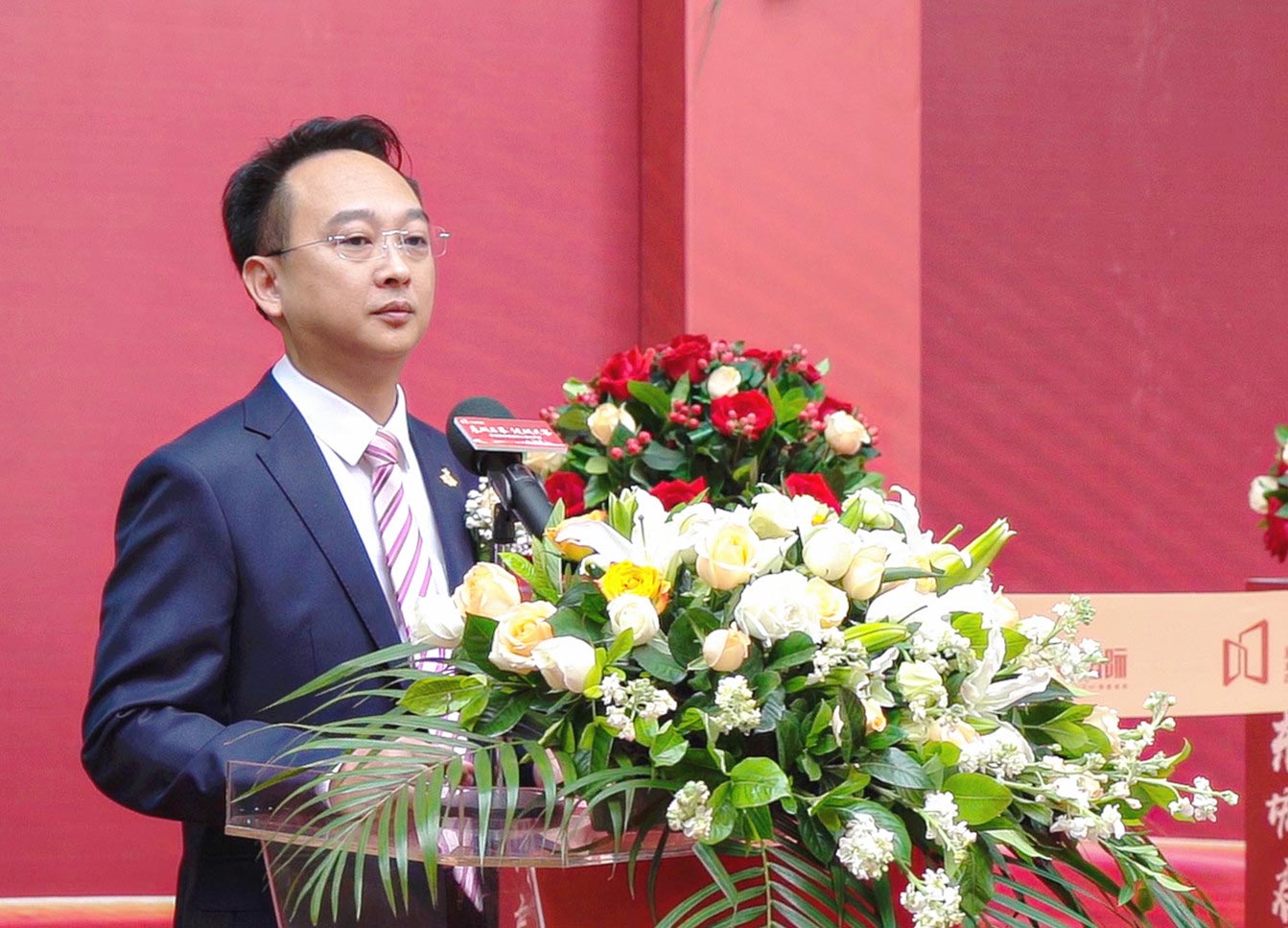 1634176939647473.jpg 業(yè)總發(fā)言照.jpg