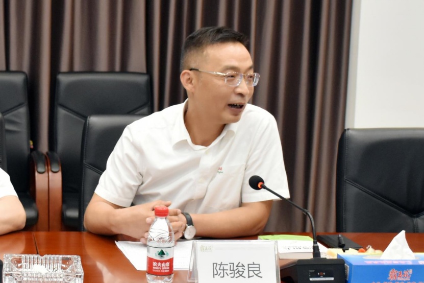 1748439352731349.jpg 3.jpg